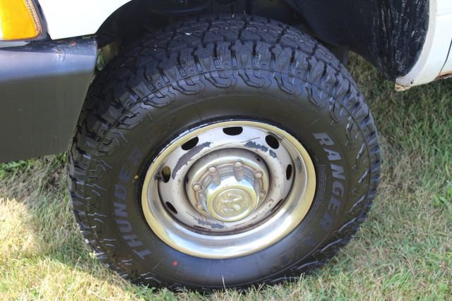 Used 2001 Dodge Ram 2500 Truck ST image 23