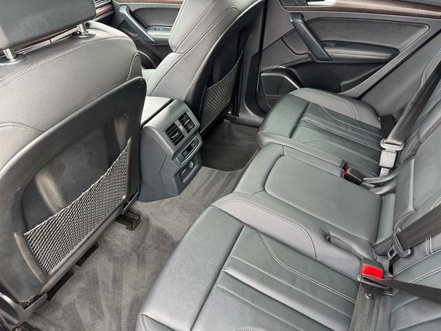 Used 2024 Audi Q5 2.0T Premium Plus image 17