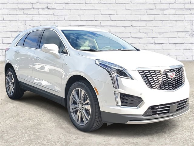 New 2026 Cadillac XT5 Premium Luxury w/ Driver Assist Package image 2