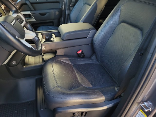 Certified 2024 Land Rover Defender 110 S AWD/4WD image 18