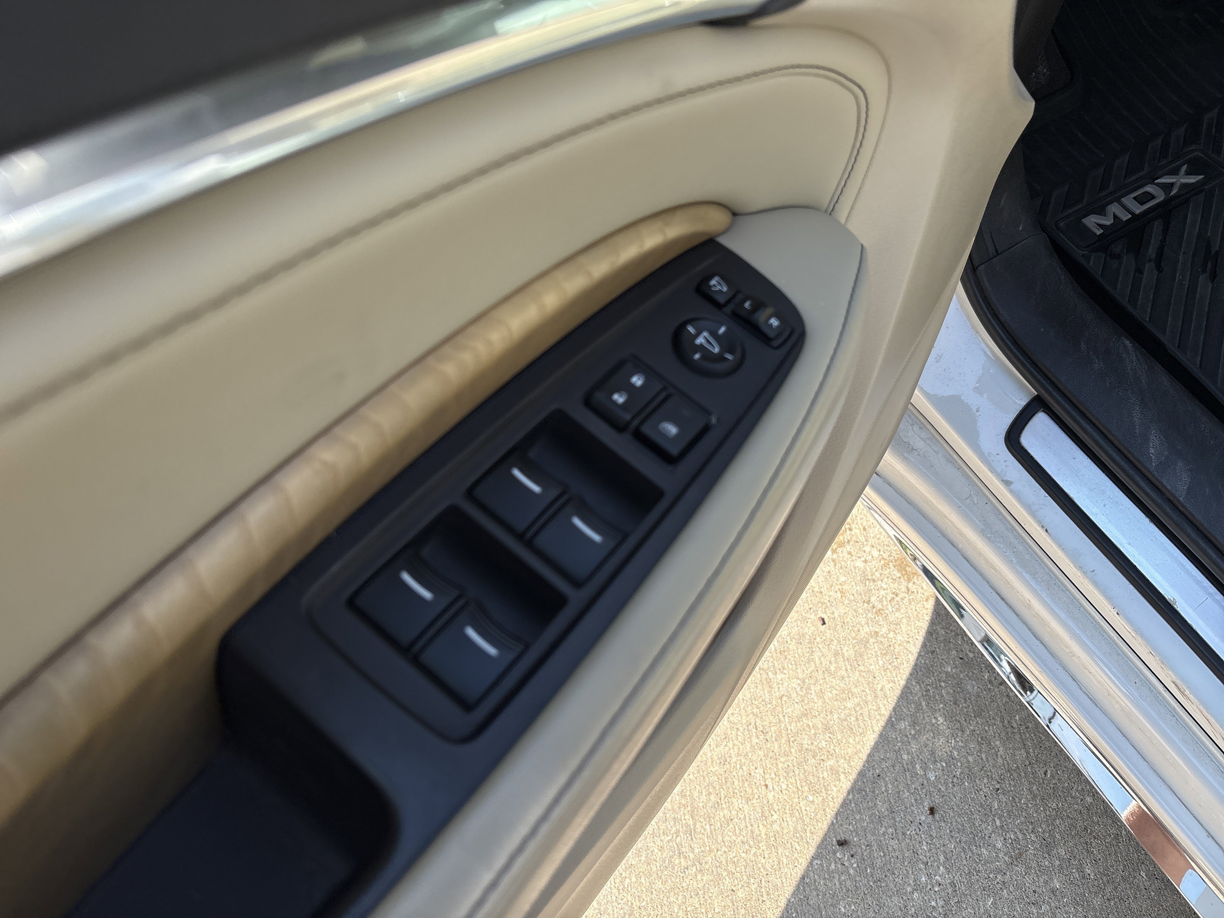 Used 2019 Acura MDX SH-AWD w/ Advance Package image 15