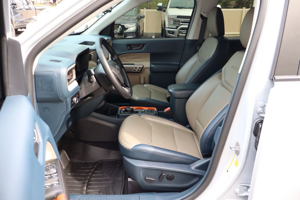 Used 2025 Ford Maverick Lariat image 22