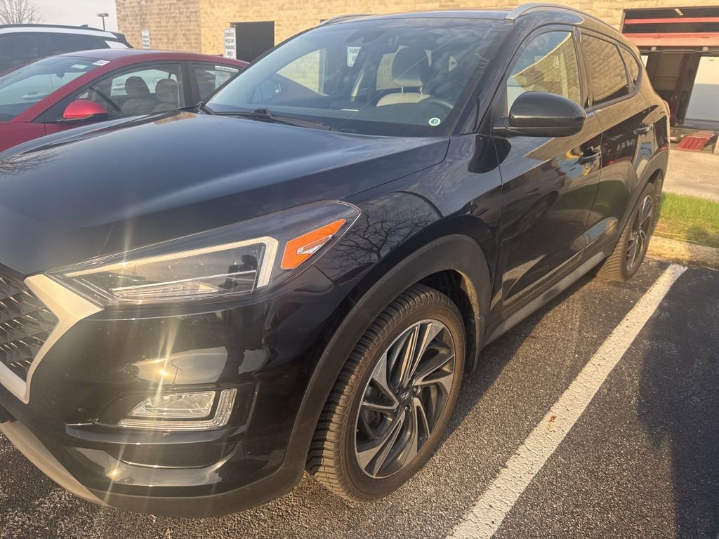Used 2019 Hyundai Tucson Sport image 1