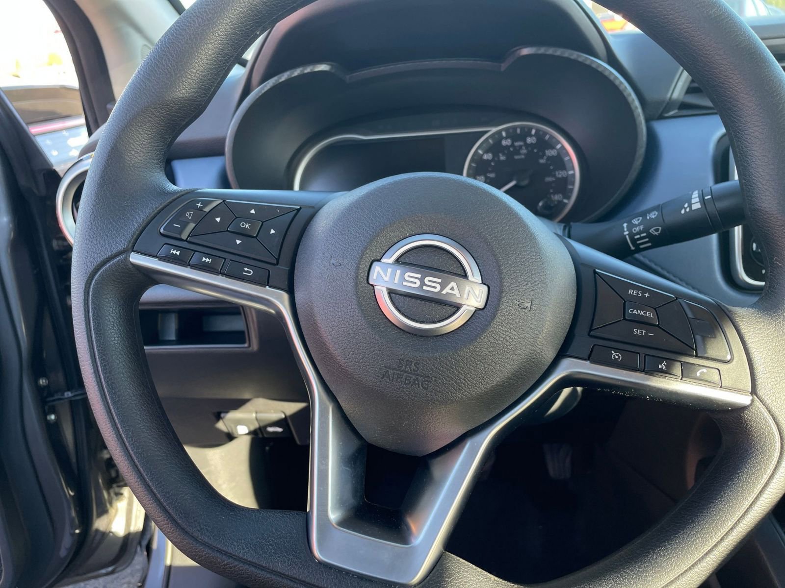 Used 2025 Nissan Versa SV image 25