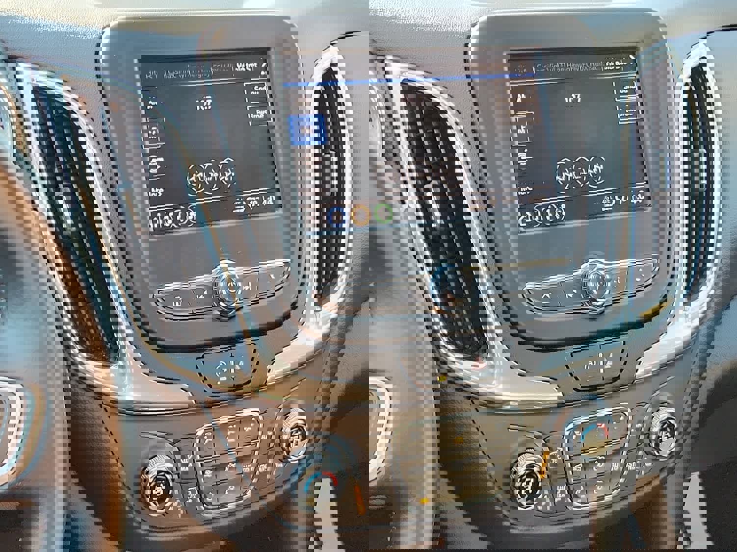 Used 2022 Chevrolet Equinox LT image 13