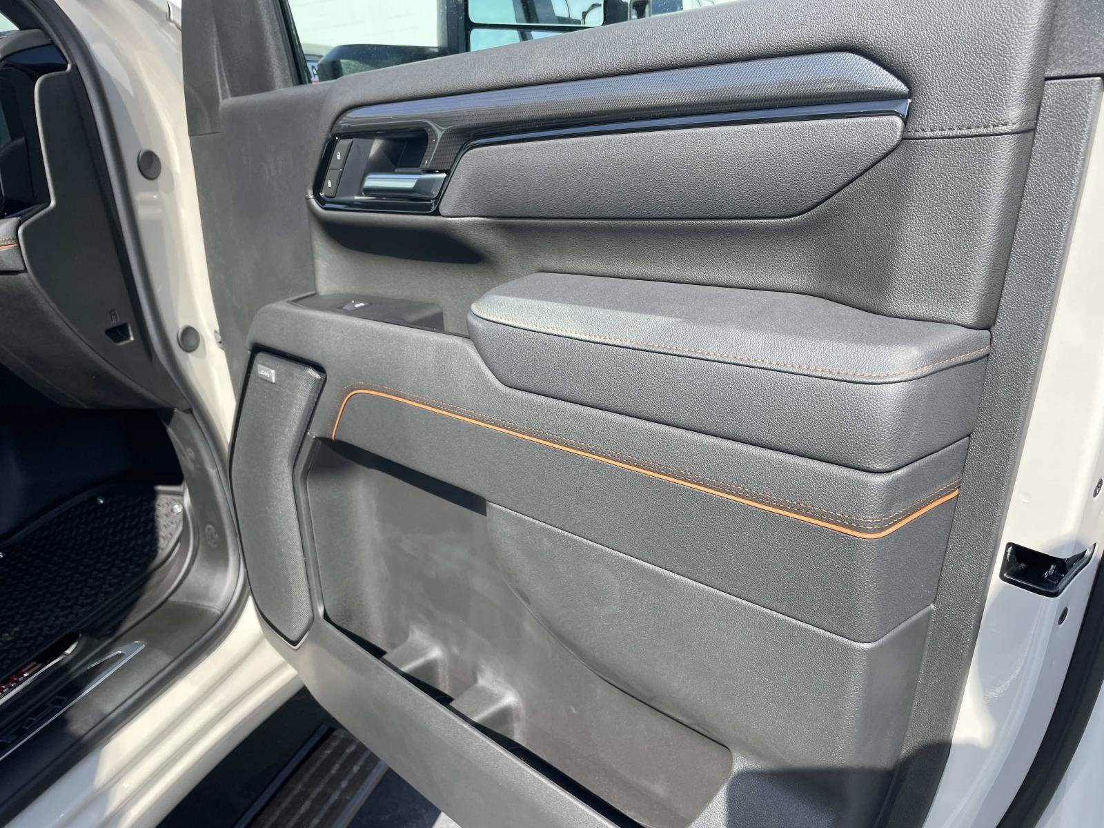 New 2026 GMC Sierra 2500 AT4 w/ AT4 Premium Plus Package AWD/4WD image 26