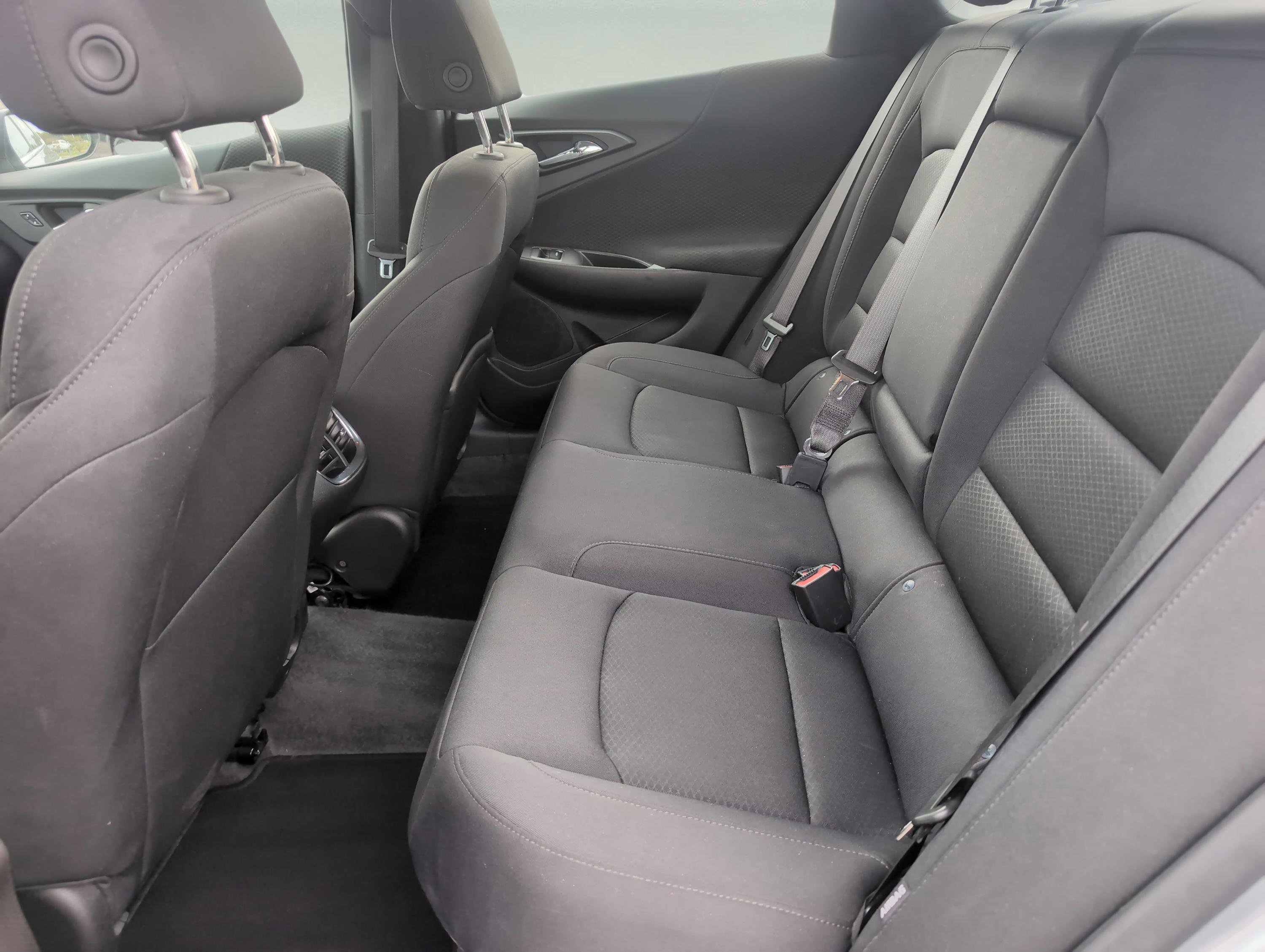 Used 2025 Chevrolet Malibu LT image 17