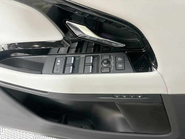 Used 2026 Land Rover Range Rover Evoque S AWD/4WD image 20