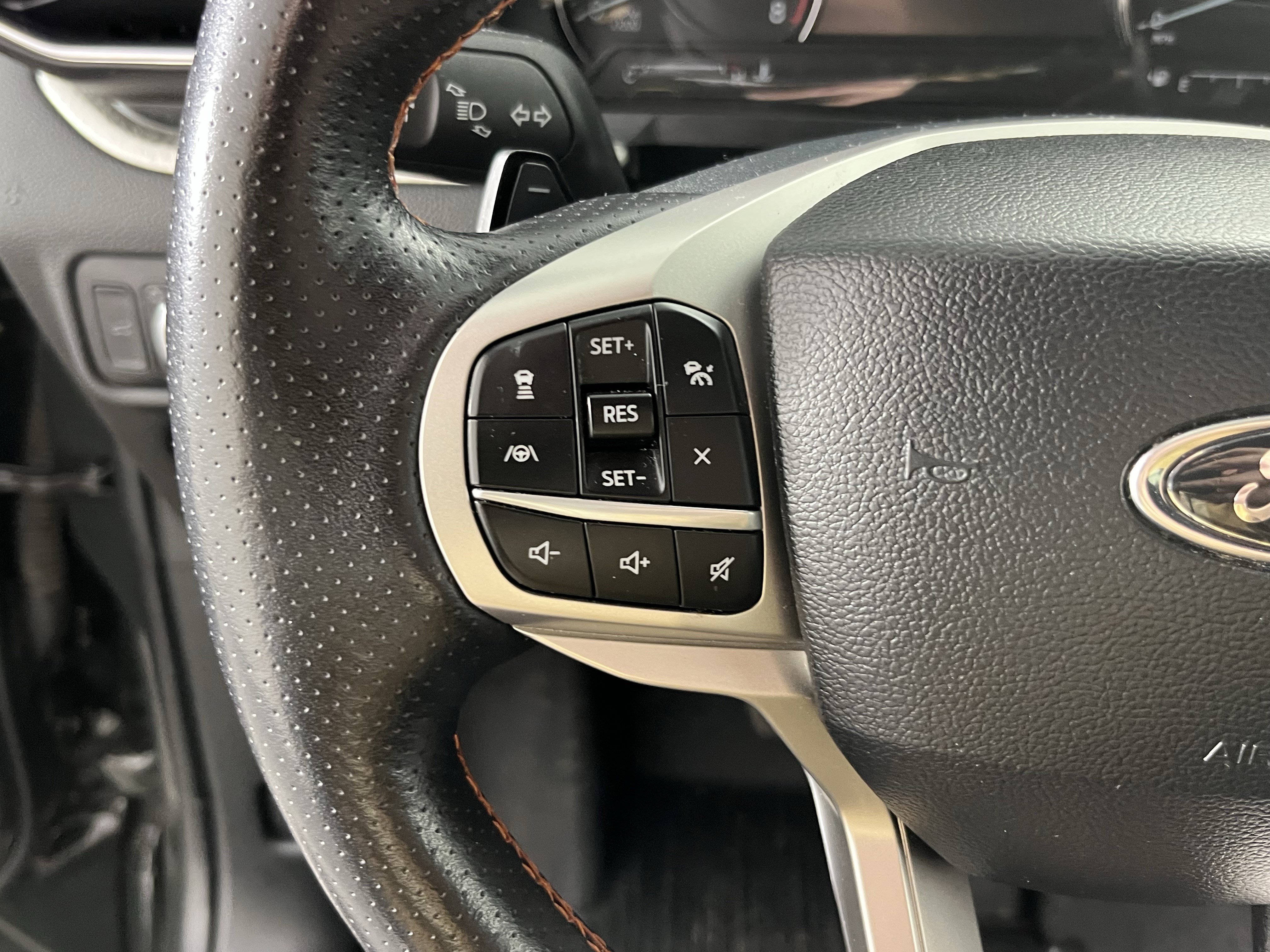 Used 2022 Ford Explorer Timberline image 15