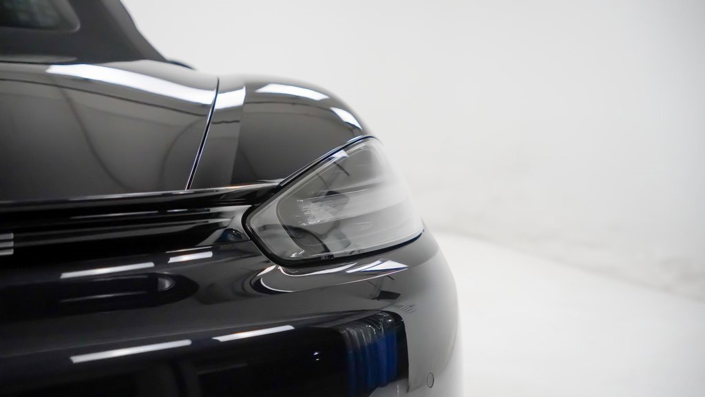 Used 2025 Porsche 718 Boxster image 12