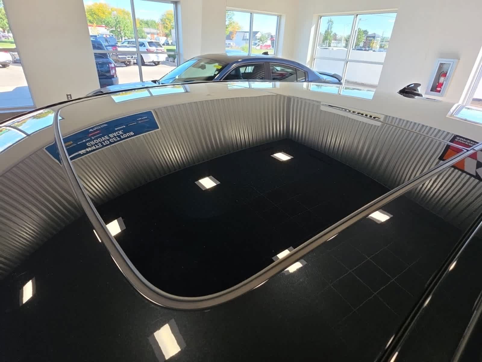 Used 2022 BMW 750i xDrive w/ Executive Package AWD/4WD image 13