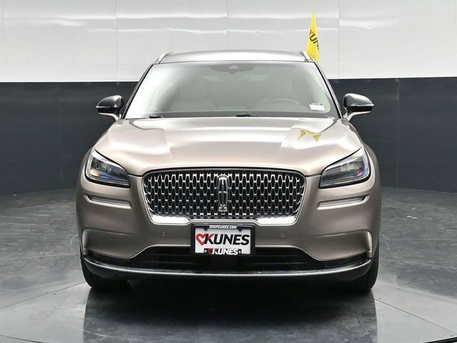Used 2021 Lincoln Corsair Reserve AWD/4WD image 2