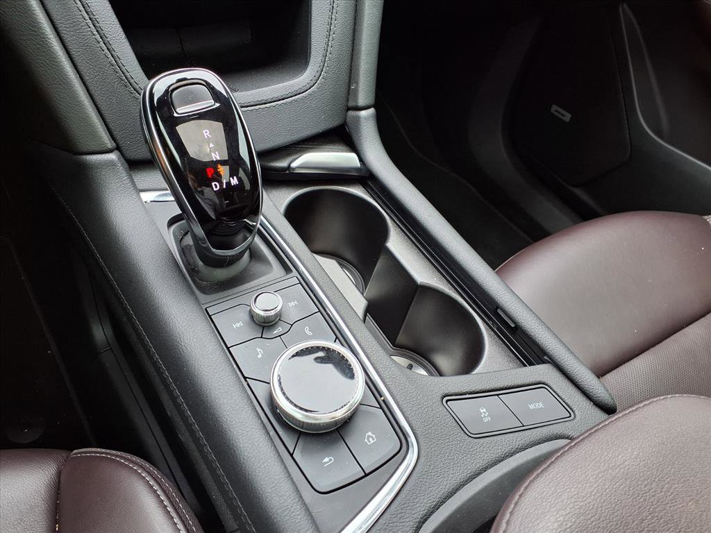 Certified 2022 Cadillac XT6 Premium Luxury image 23