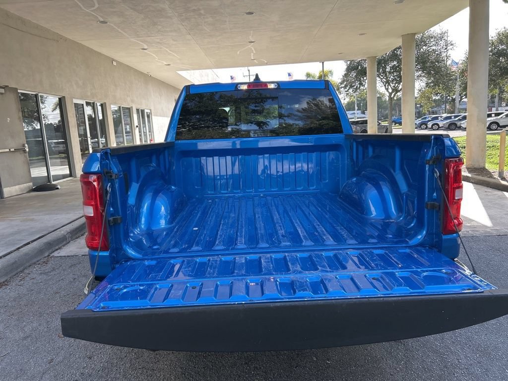 Certified 2025 RAM 1500 Big Horn AWD/4WD image 32
