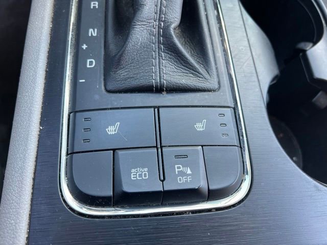 Used 2016 Kia Sedona LX w/ LX Convenience Package FWD image 21