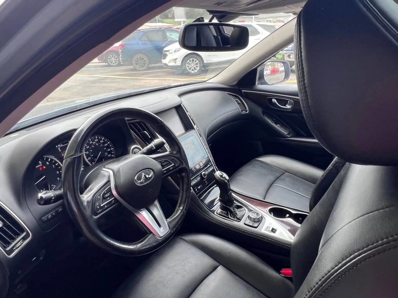Used 2019 INFINITI Q50 Luxe w/ Essential Package (3.0T Luxe) image 12