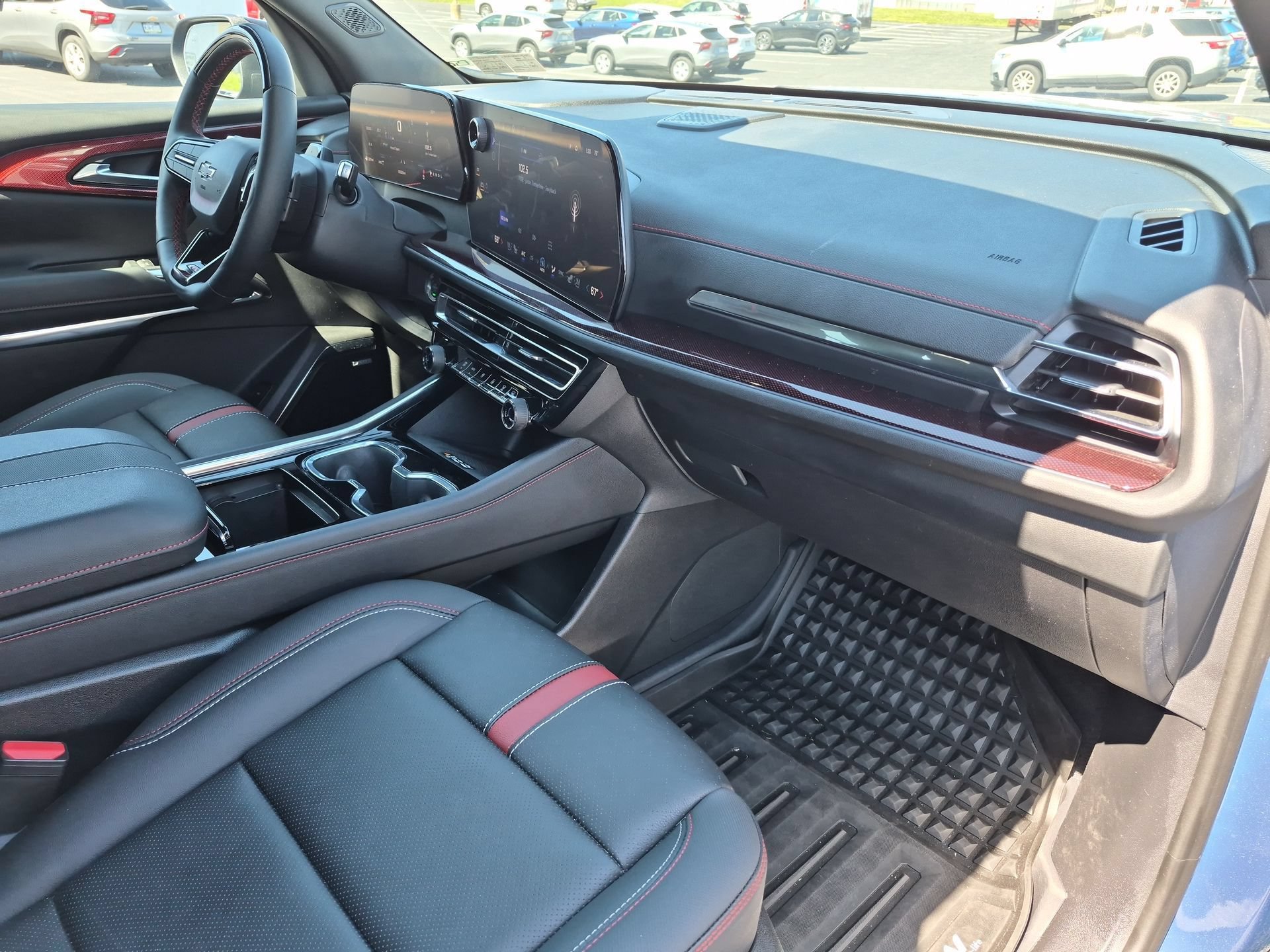 Certified 2026 Chevrolet Traverse RS w/ LPO, Floor Liner Package AWD/4WD image 30