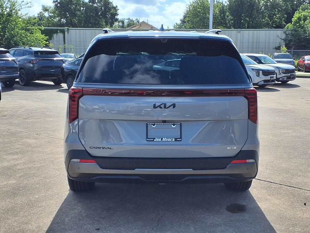 Certified 2026 Kia Carnival SX Prestige FWD image 8