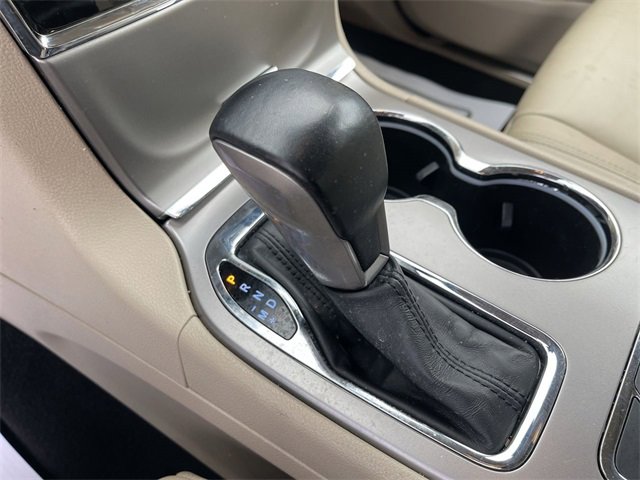 Used 2021 Jeep Grand Cherokee Limited image 20