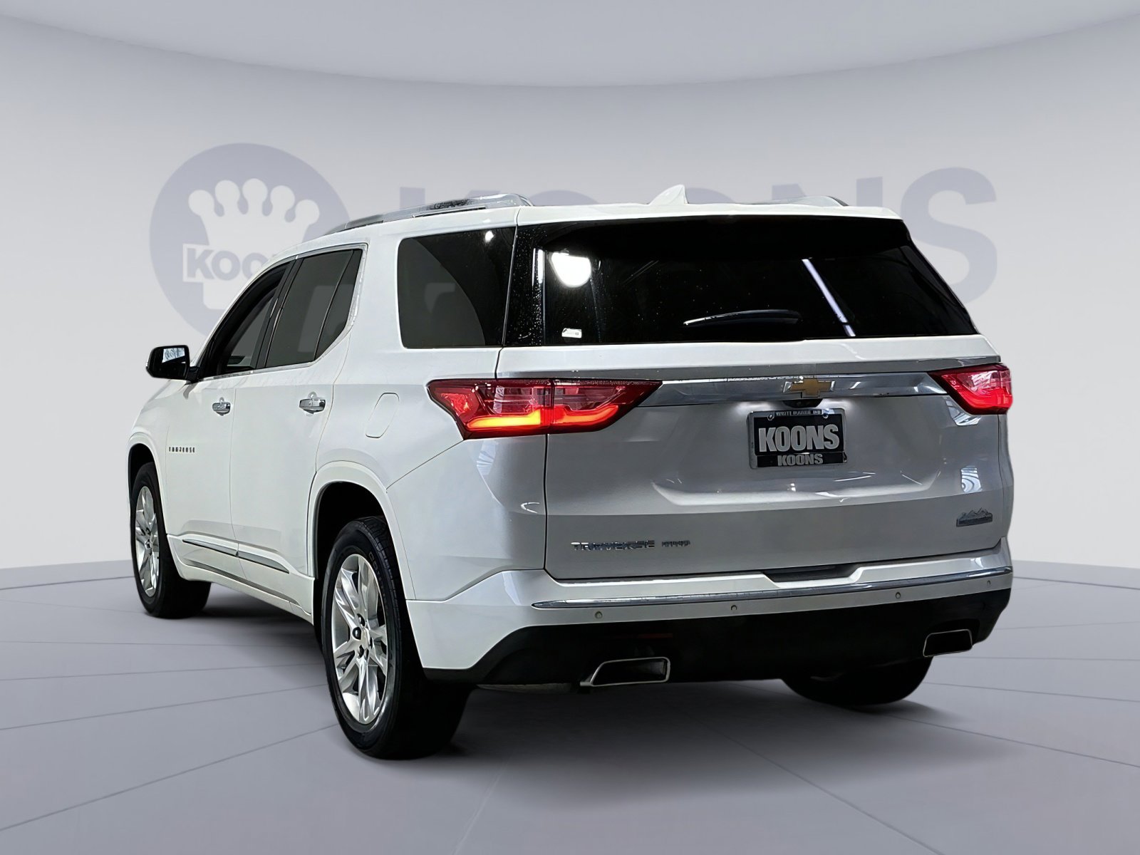 Used 2021 Chevrolet Traverse High Country w/ LPO, Cargo Package image 14