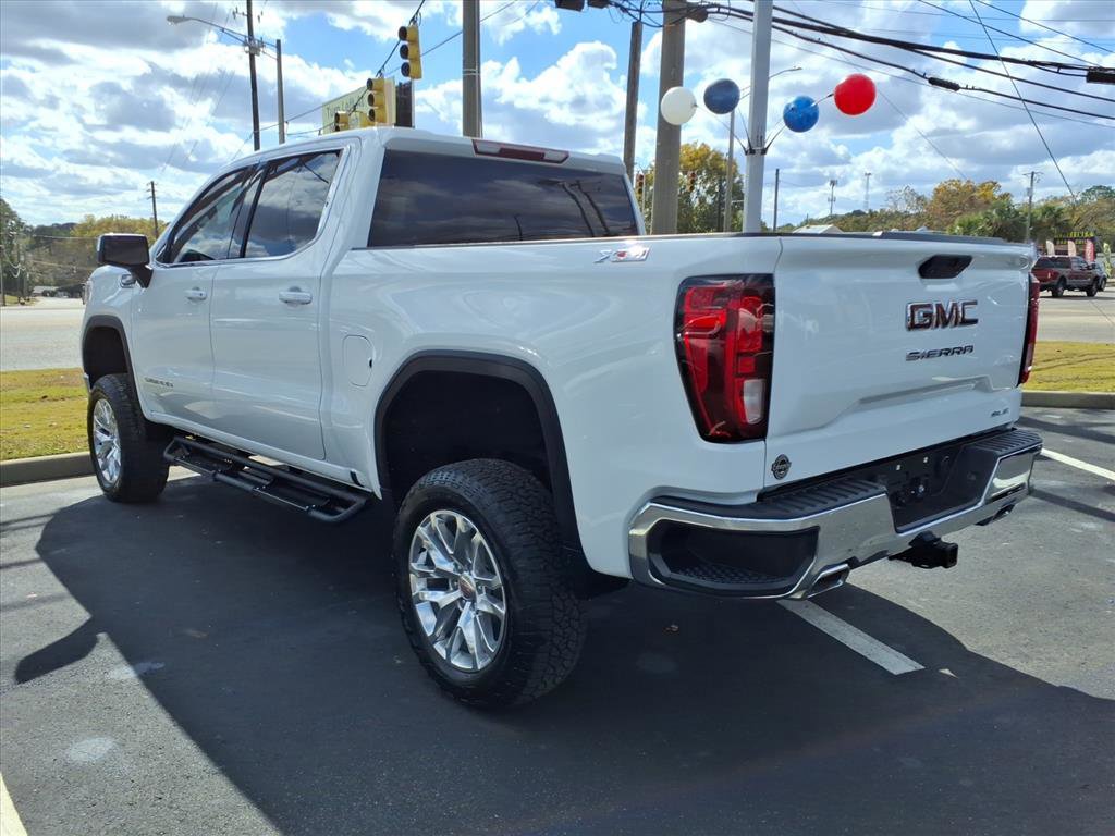 Used 2021 GMC Sierra 1500 SLE image 12