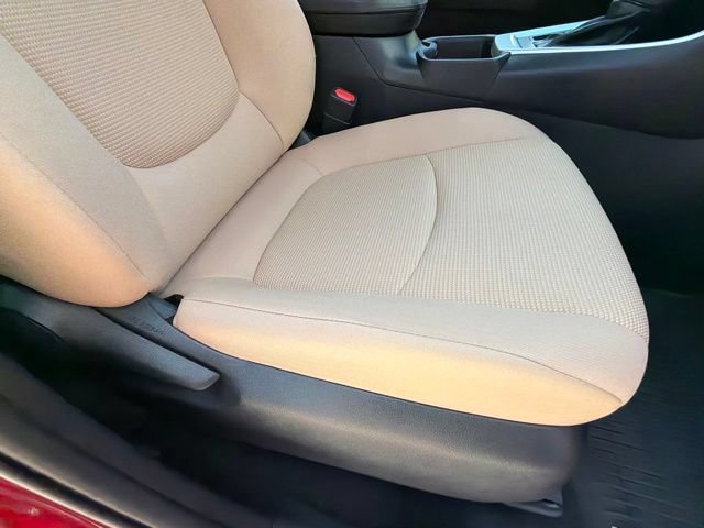 Used 2019 Toyota RAV4 LE FWD image 80