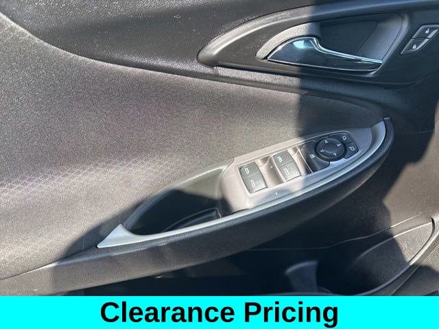 Used 2024 Chevrolet Malibu LT image 13