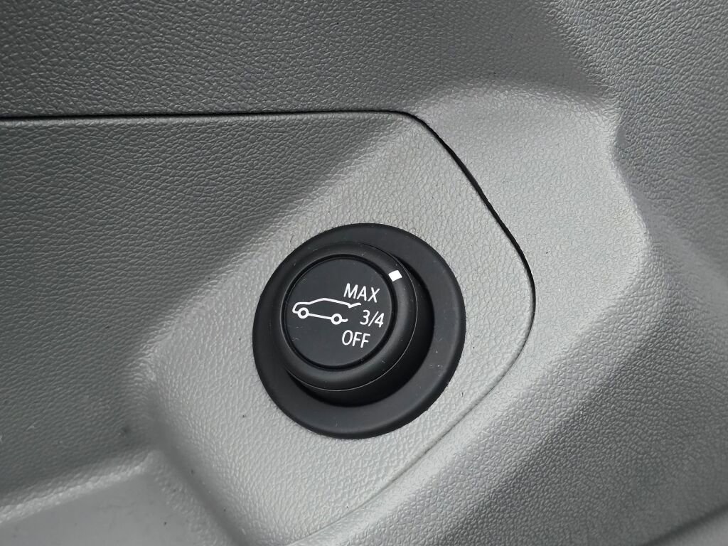 Used 2020 GMC Terrain SLT w/ Preferred Package image 26