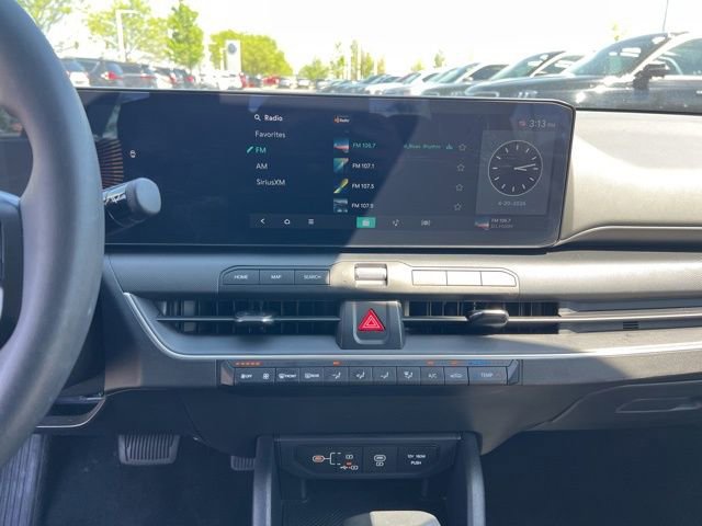 Certified 2025 Kia K4 LXS FWD image 17