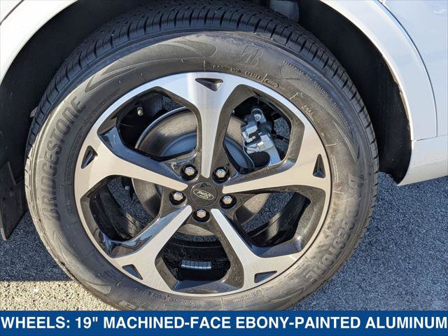 Used 2025 Ford Escape ST-Line Elite image 9