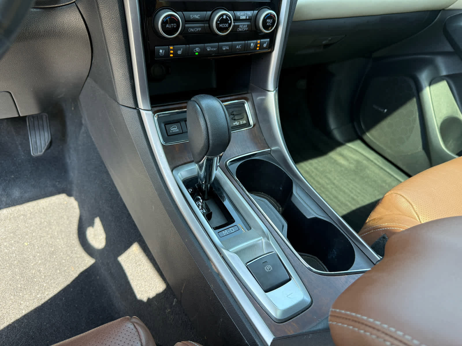 Used 2020 Subaru Ascent Touring w/ Popular Package #2A image 20