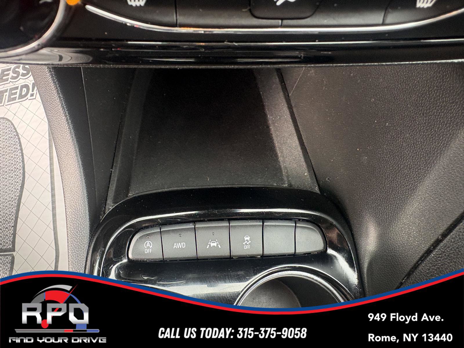 Used 2021 Buick Encore GX Preferred w/ Cold Weather Comfort Package AWD/4WD image 25