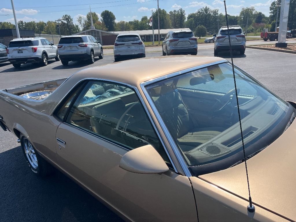 Used 1986 Chevrolet El Camino Base image 21