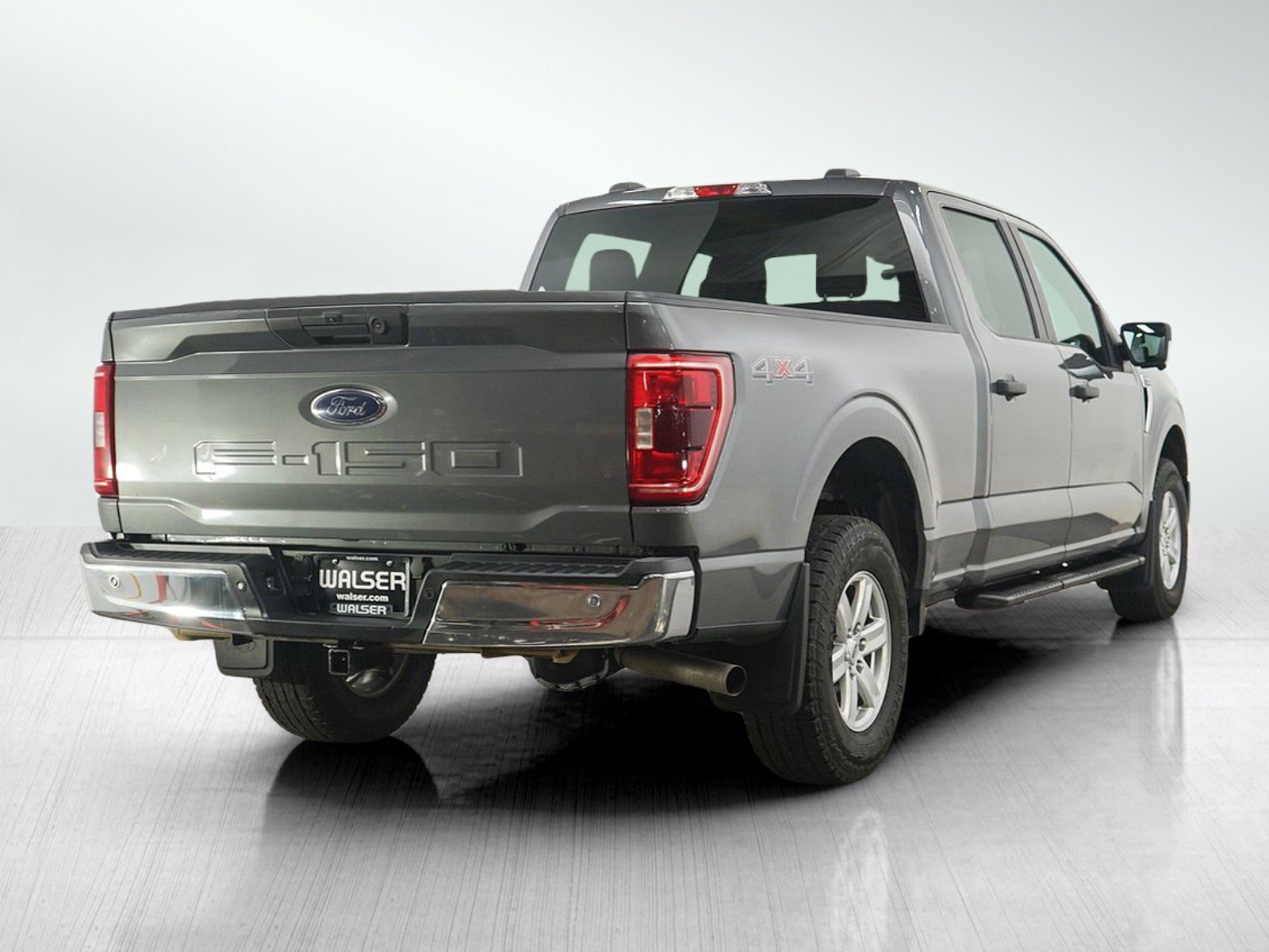 Used 2023 Ford F150 XLT w/ Trailer Tow Package AWD/4WD image 6