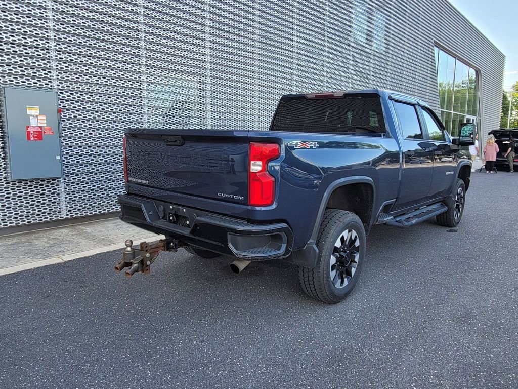 Used 2020 Chevrolet Silverado 2500 Custom w/ Custom Value Package AWD/4WD image 5