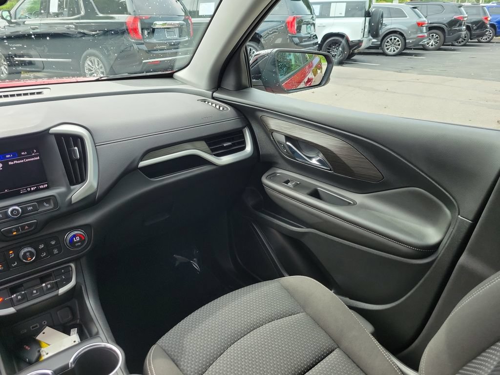 Certified 2023 GMC Terrain SLE w/ Driver Convenience Package FWD image 19