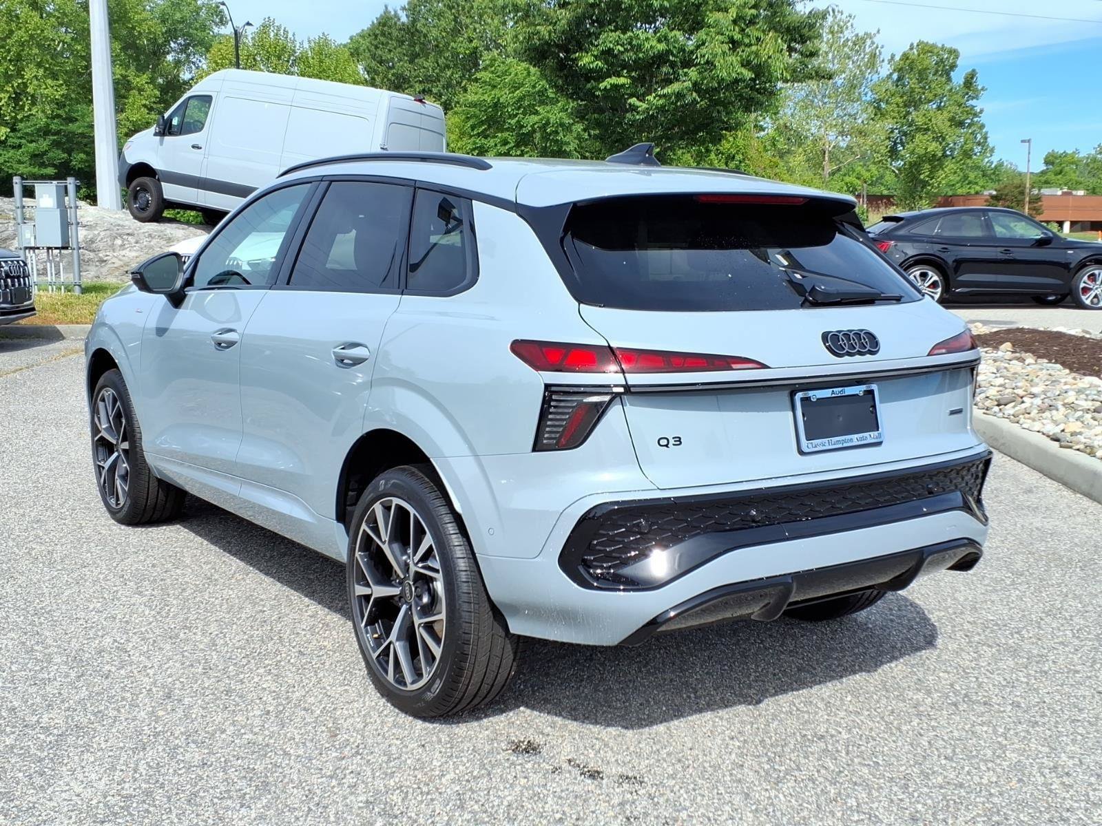 New 2026 Audi Q3 quattro 2.0T AWD/4WD image 6