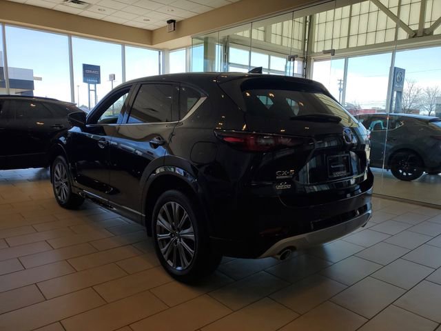 New 2025 MAZDA CX-5 Signature image 3