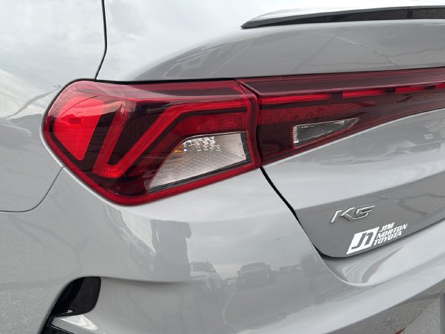 Used 2022 Kia K5 GT-Line FWD image 28