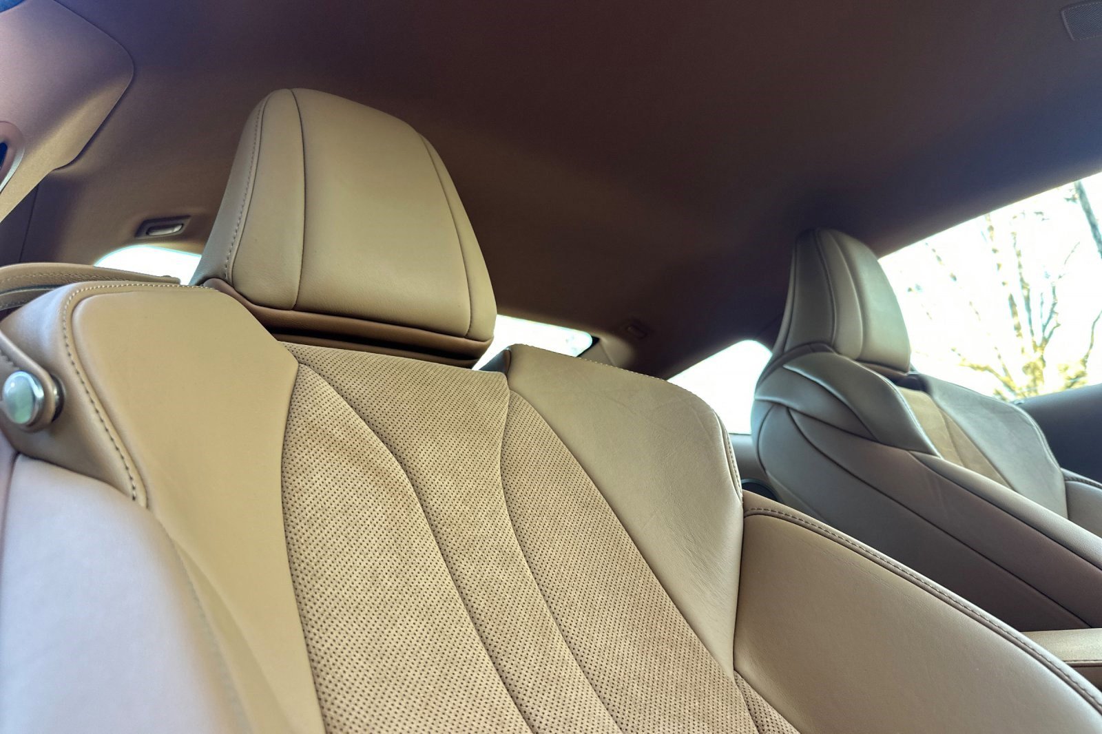 Used 2018 Lexus LC 500 Coupe image 19