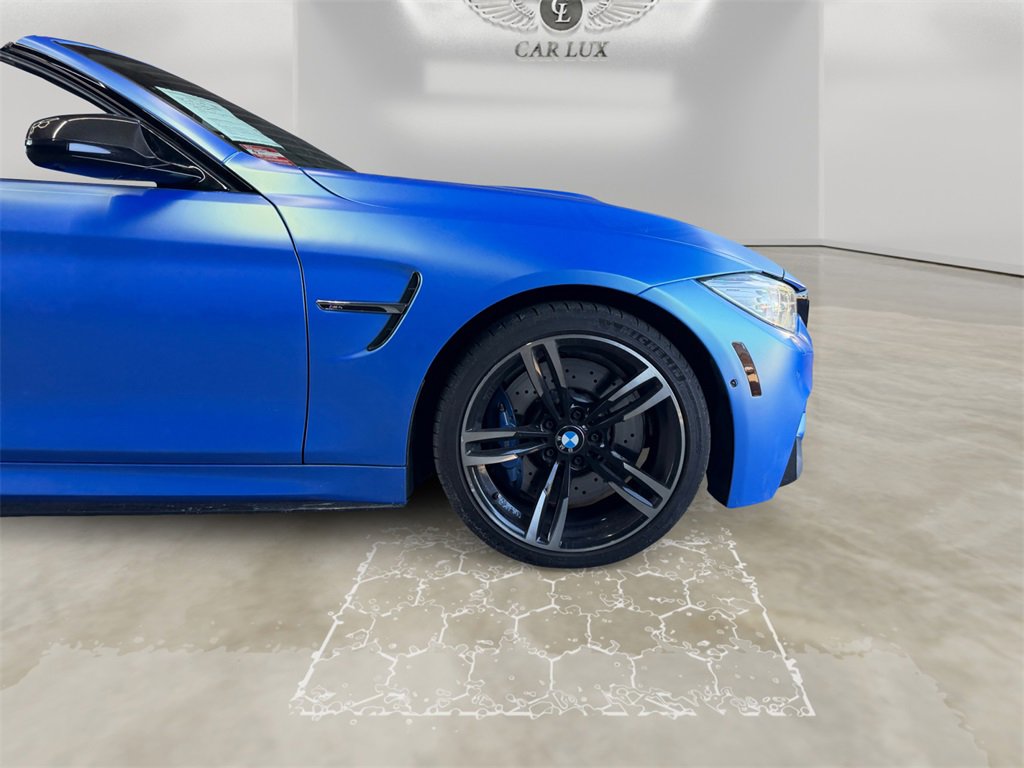 Used 2015 BMW M4 Convertible image 14