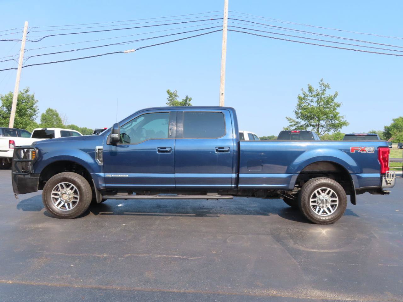 Used 2019 Ford F250 Lariat w/ FX4 Off-Road Package AWD/4WD image 3
