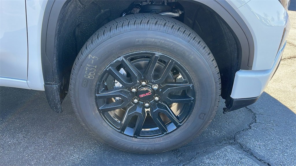 New 2026 GMC Sierra 1500 Pro w/ Graphite Edition image 9