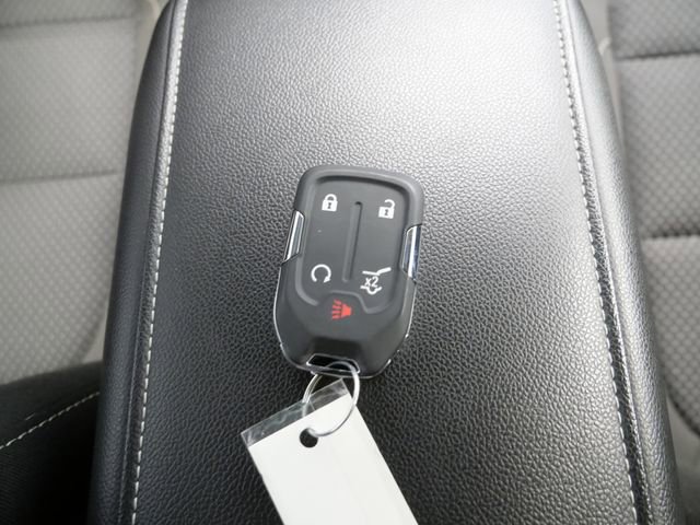 Used 2023 GMC Acadia SLE w/ Driver Convenience Package image 29