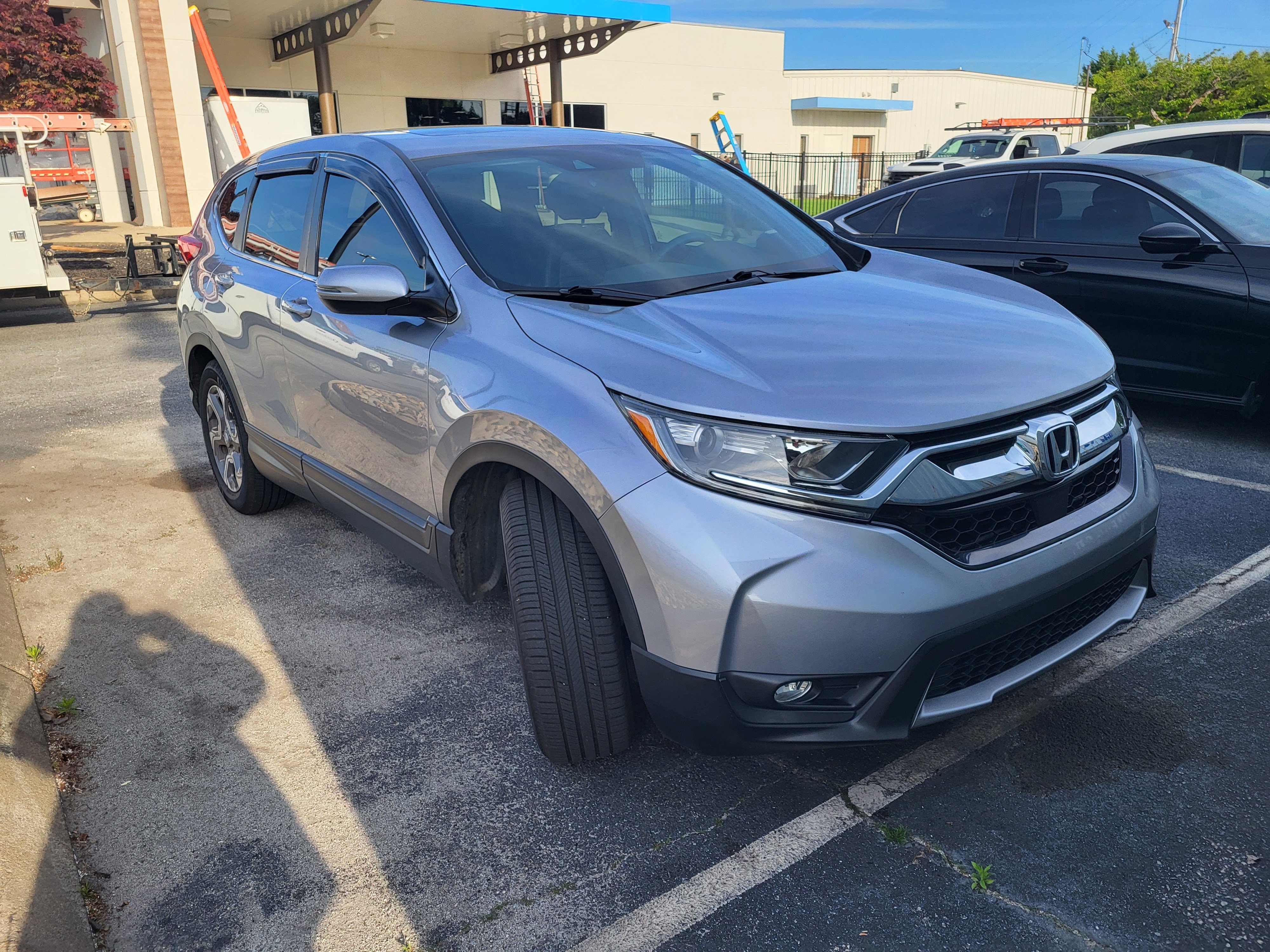 Used 2019 Honda CR-V EX image 3