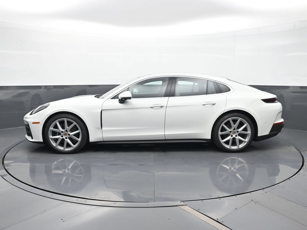 Certified 2026 Porsche Panamera w/ Premium Package RWD image 2
