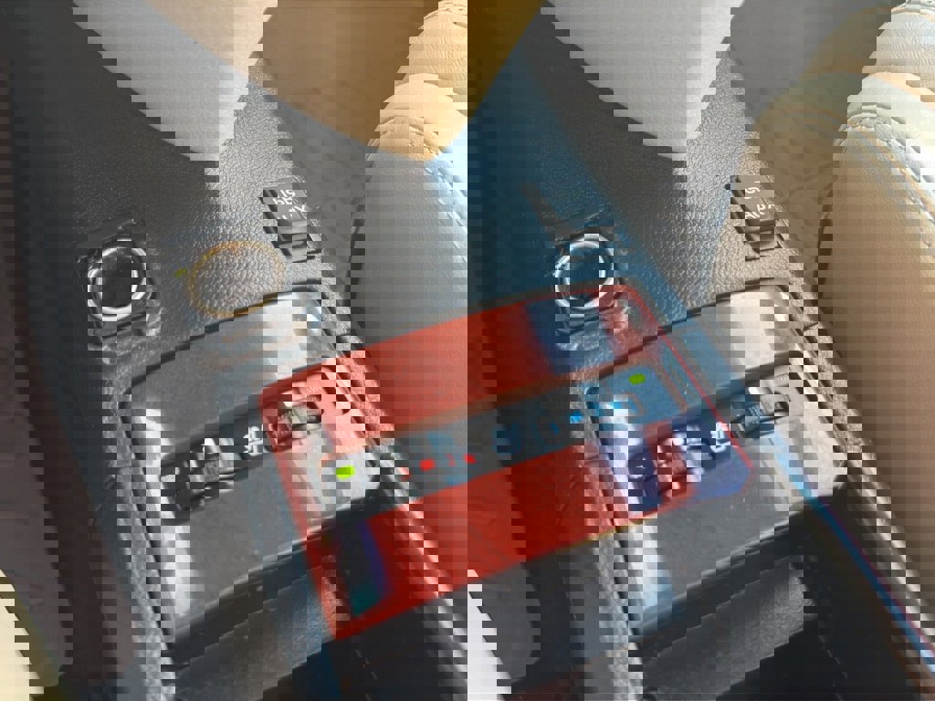 Used 2010 Lexus HS 250h Premium image 29