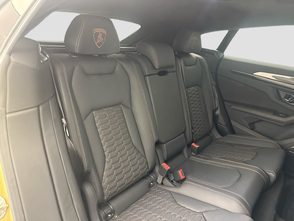 Used 2024 Lamborghini Urus S AWD/4WD image 30