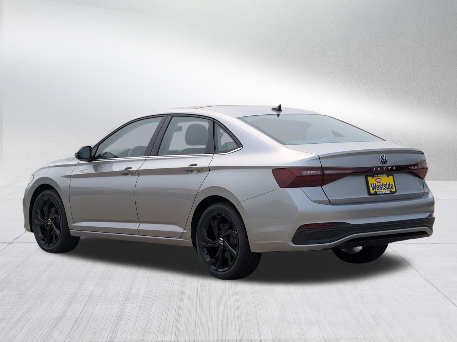 New 2026 Volkswagen Jetta SE FWD image 2
