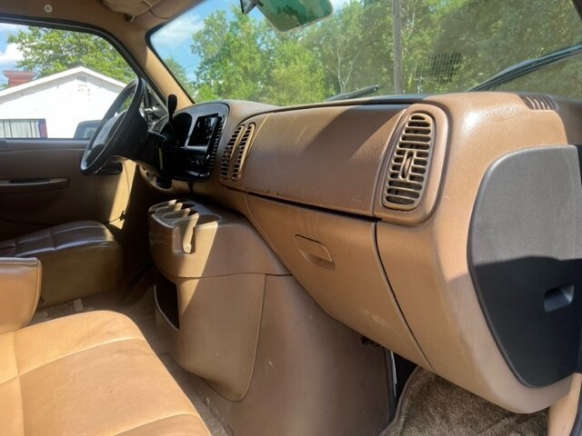 Used 2000 Dodge B1500 RWD image 21